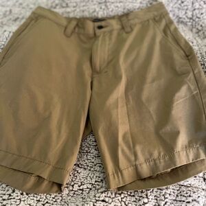 Banana Republic men’s golf shorts size 32